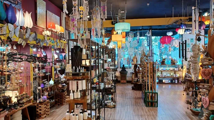 Om Gallery 2