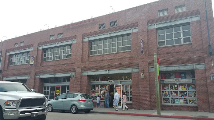 Monterey General Store 9
