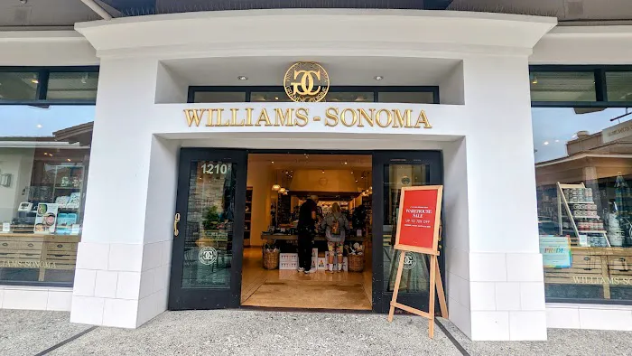 Williams-Sonoma 2