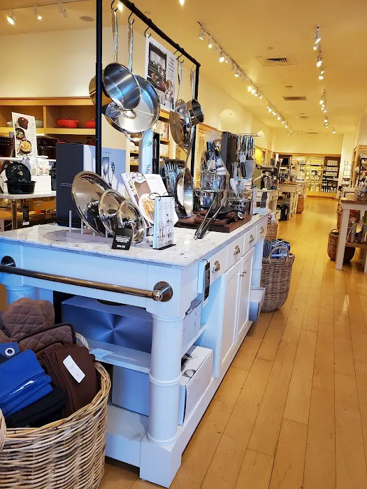 Williams-Sonoma 6
