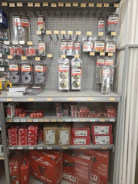 Hollister Ace Hardware 4