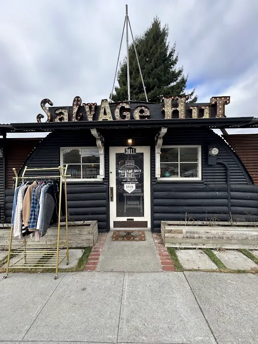 Salvage Hut 7