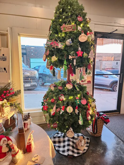 Main Street Decor & More 4