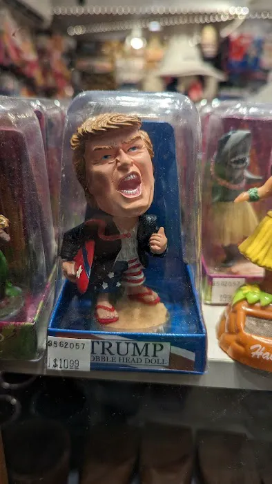 Seven Gift Shop 1