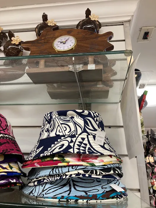 Makai Gift Outlet 6
