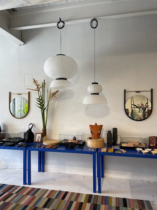 ISLAND-BOY shop 1