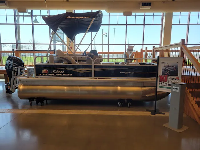Bass Pro Shops 1