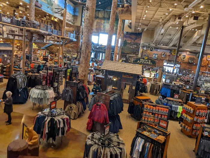 Bass Pro Shops 5