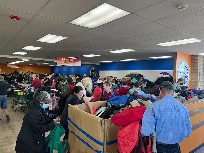 St. Vincent de Paul Dig & Save Outlet 2