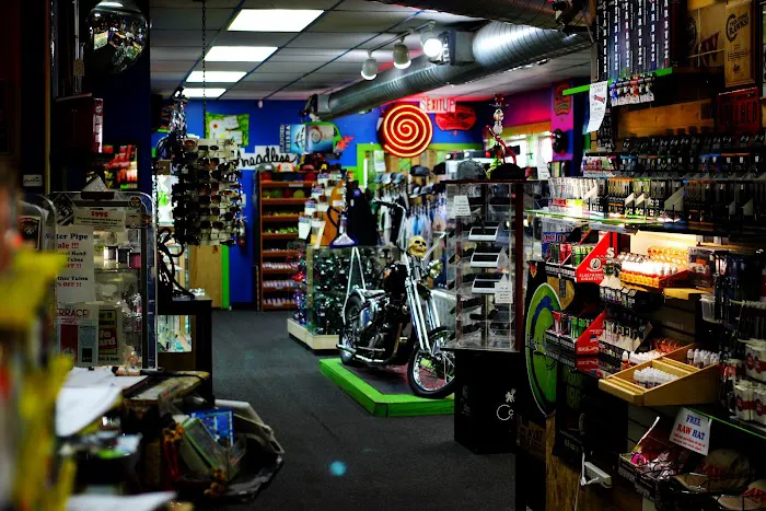 Knuckleheads CBD & Vapes 4