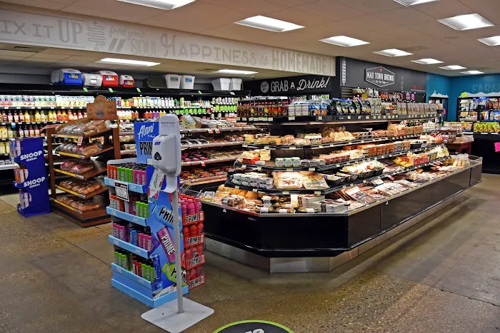 Capitol Centre Market 3