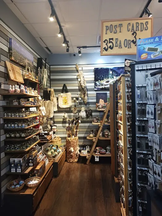 Salt Lake Souvenir & Gift 3