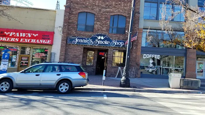 Jeanie's Smoke Shop 5