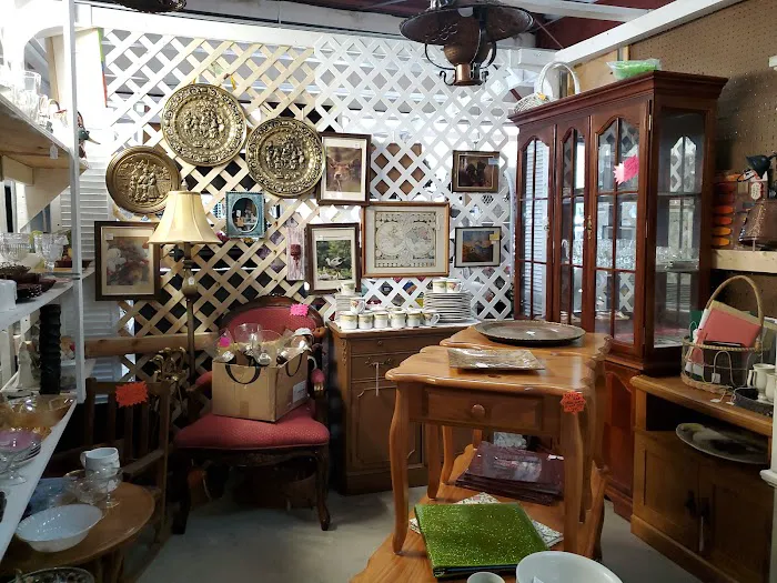 Finders Keepers Resale & Marketplace 1