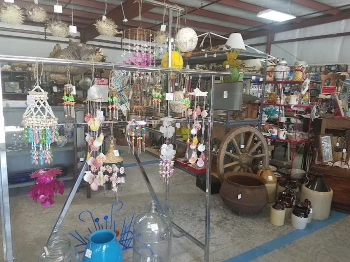 Finders Keepers Resale & Marketplace 4