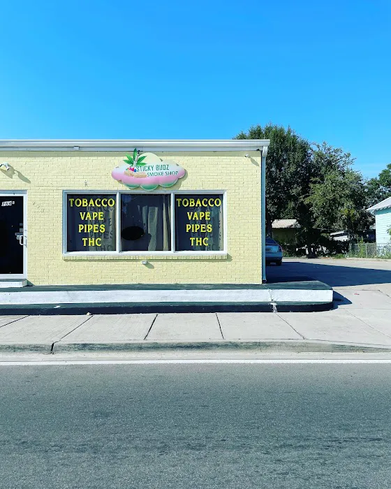 Sticky Budz Smoke Shop 3