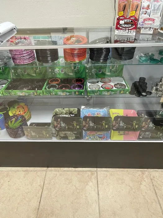 Sticky Budz Smoke Shop 9