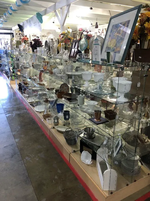 Antiques & More 9