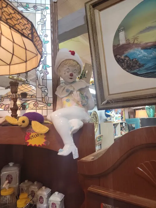 Antiques & More 1