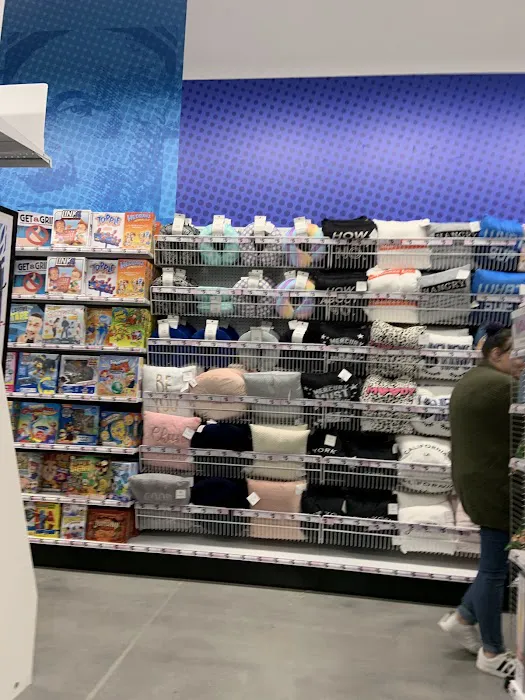 Five Below 6