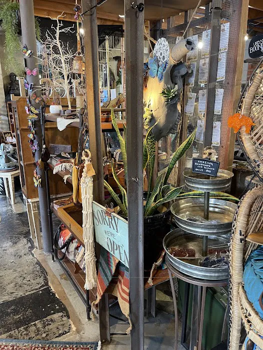 Urban Boondocks Market 4