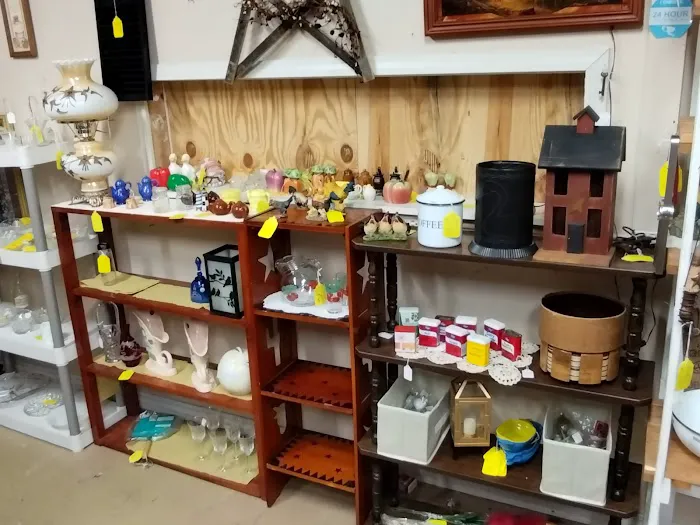 American Vintage Warehouse 7