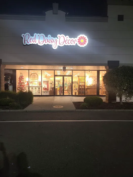 Red Daisy Decor 2 LLC 1