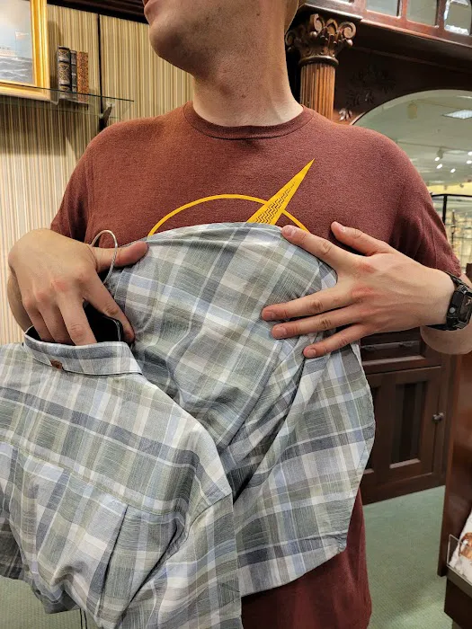 Von Maur 2