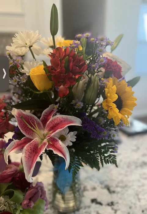 Kickingbird Flowers & Gifts 1