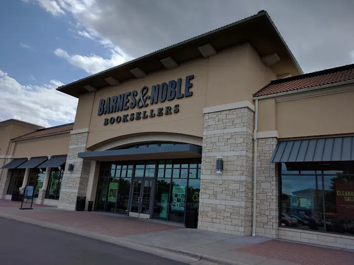 Barnes & Noble 6