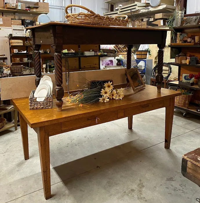 Hunt and Gather Vintage Wichita 8
