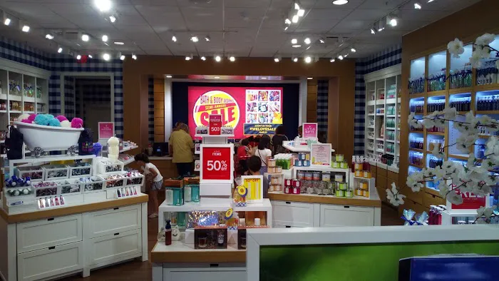 Bath & Body Works 0