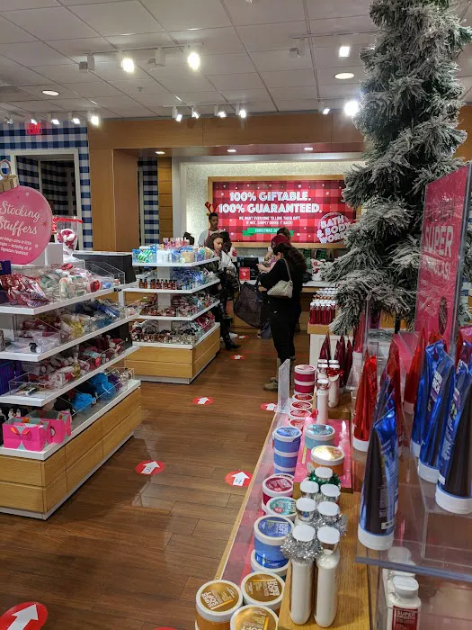 Bath & Body Works 7