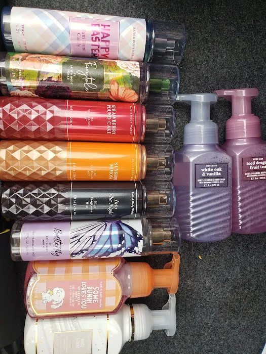 Bath & Body Works 2