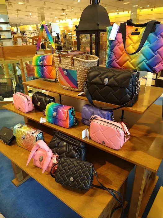 Von Maur 6