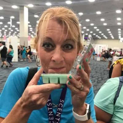 Diana Wood - Independent Scentsy Director