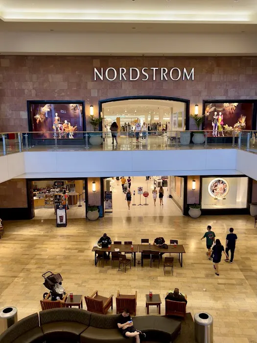 Nordstrom 0