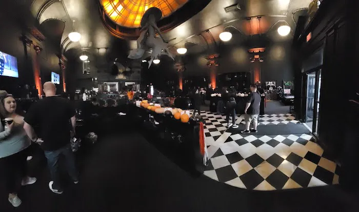 Blackcraft Salem 6