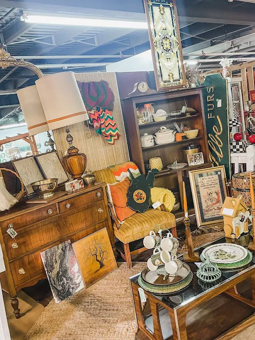 Eclectic Goods Market 3
