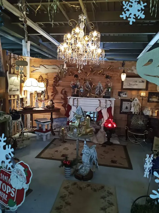 Eclectic Goods Market 4
