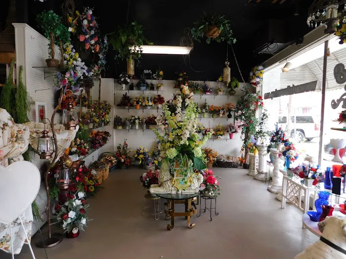 Art's Flower Shop 9