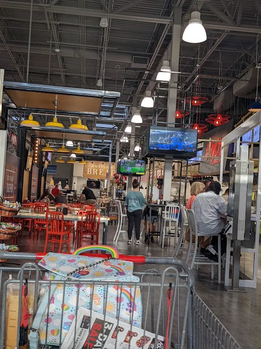 Hy-Vee Grocery Store 4