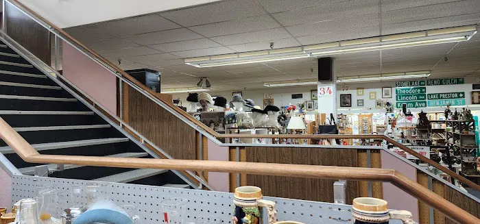 St. Joe Antiques Mall 0
