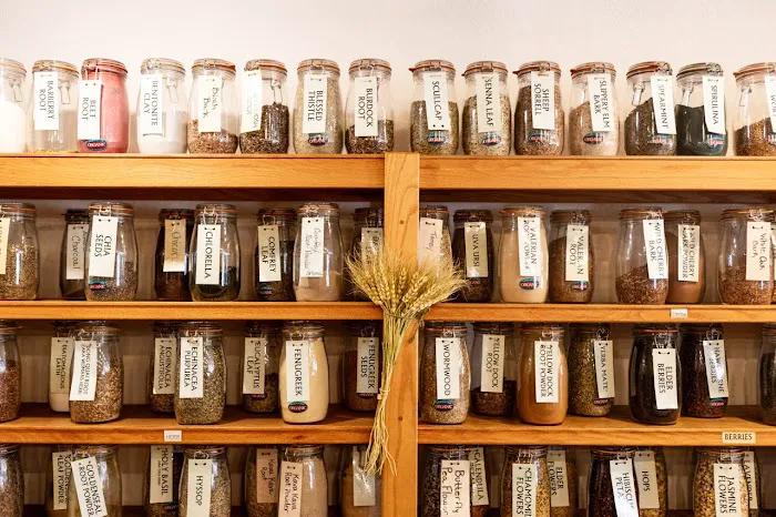 Staple & Spice Market 3