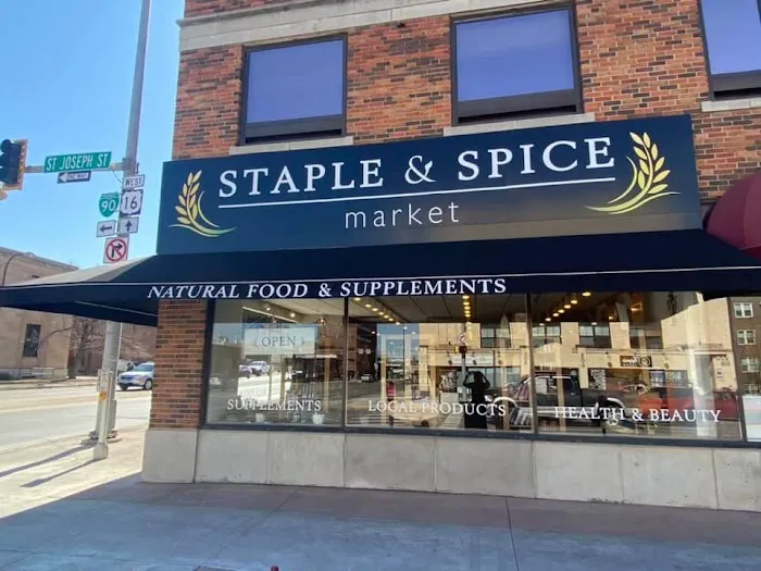 Staple & Spice Market 1