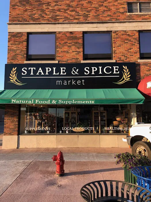 Staple & Spice Market 5