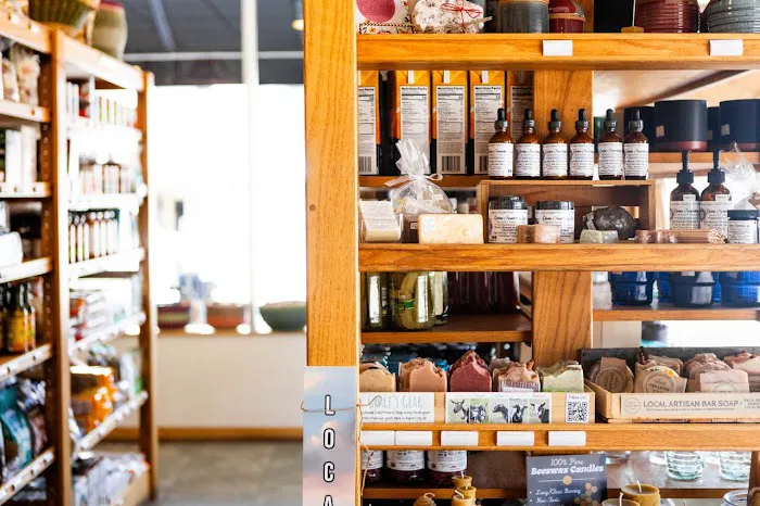 Staple & Spice Market 0