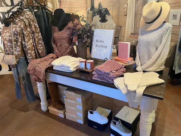 O&A Boutique 1