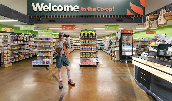 Breadroot Natural Foods Co-op 4