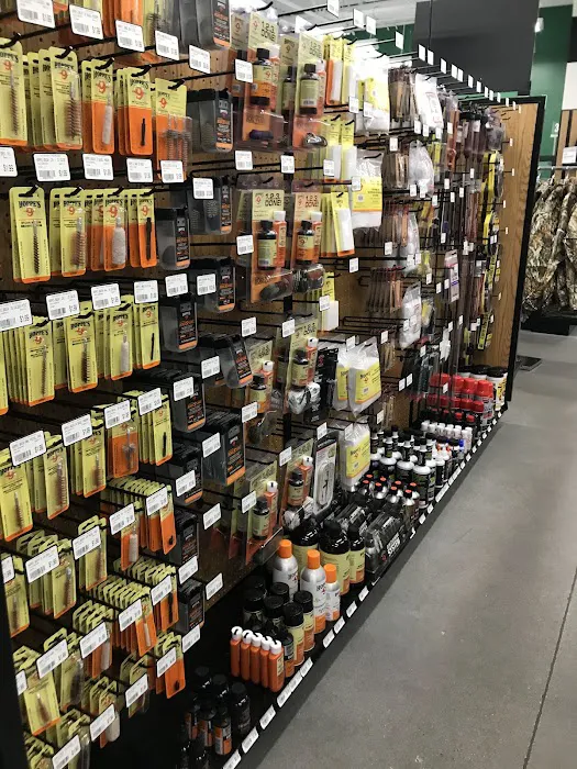 Sportsman's Warehouse 7